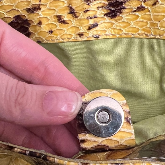 🔥 Vintar Cavalcanti Yellow Snakeskin Italian Leather Chain Tote - Picture 13 of 16